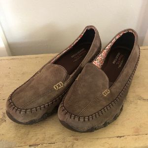 Light chocolate suede leather moccasin style slip on